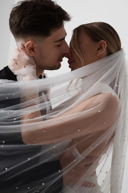 Свадебная фотосессия в Уфе — стиль, чувства и незабываемые кадры – фото № 2