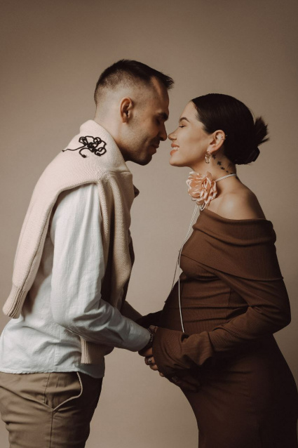 Фотосессия для беременных «В ожидании чуда» - заказать профессиональную фотосъемку от сети фотостудий Fashion Box в Уфе – фото № 20