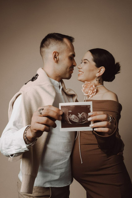 Фотосессия для беременных «В ожидании чуда» - заказать профессиональную фотосъемку от сети фотостудий Fashion Box в Уфе – фото № 15