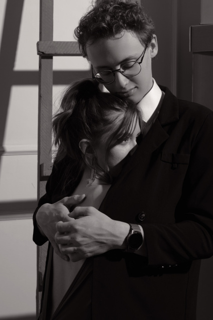 Фотосессия Love Story для пары - забронировать фотосессию в студии от сети фотостудий Fashion Box в Уфе – фото № 10