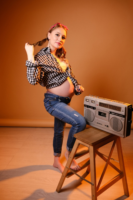 Фотосессия для беременных «В ожидании чуда» - заказать профессиональную фотосъемку от сети фотостудий Fashion Box в Уфе – фото № 35