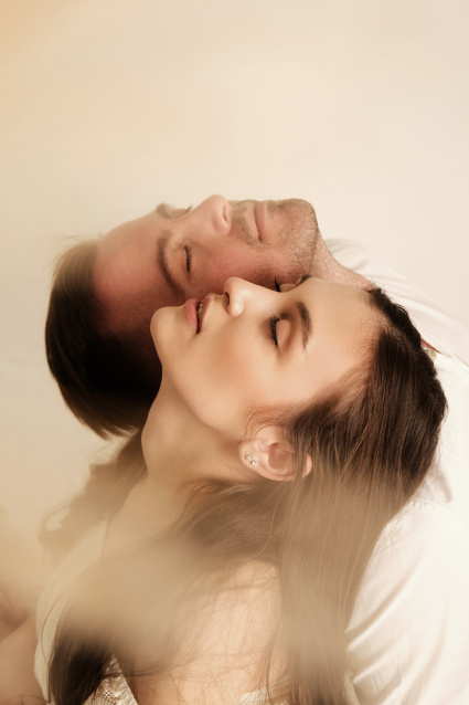 Фотосессия Love Story для пары - забронировать фотосессию в студии от сети фотостудий Fashion Box в Уфе – фото № 2